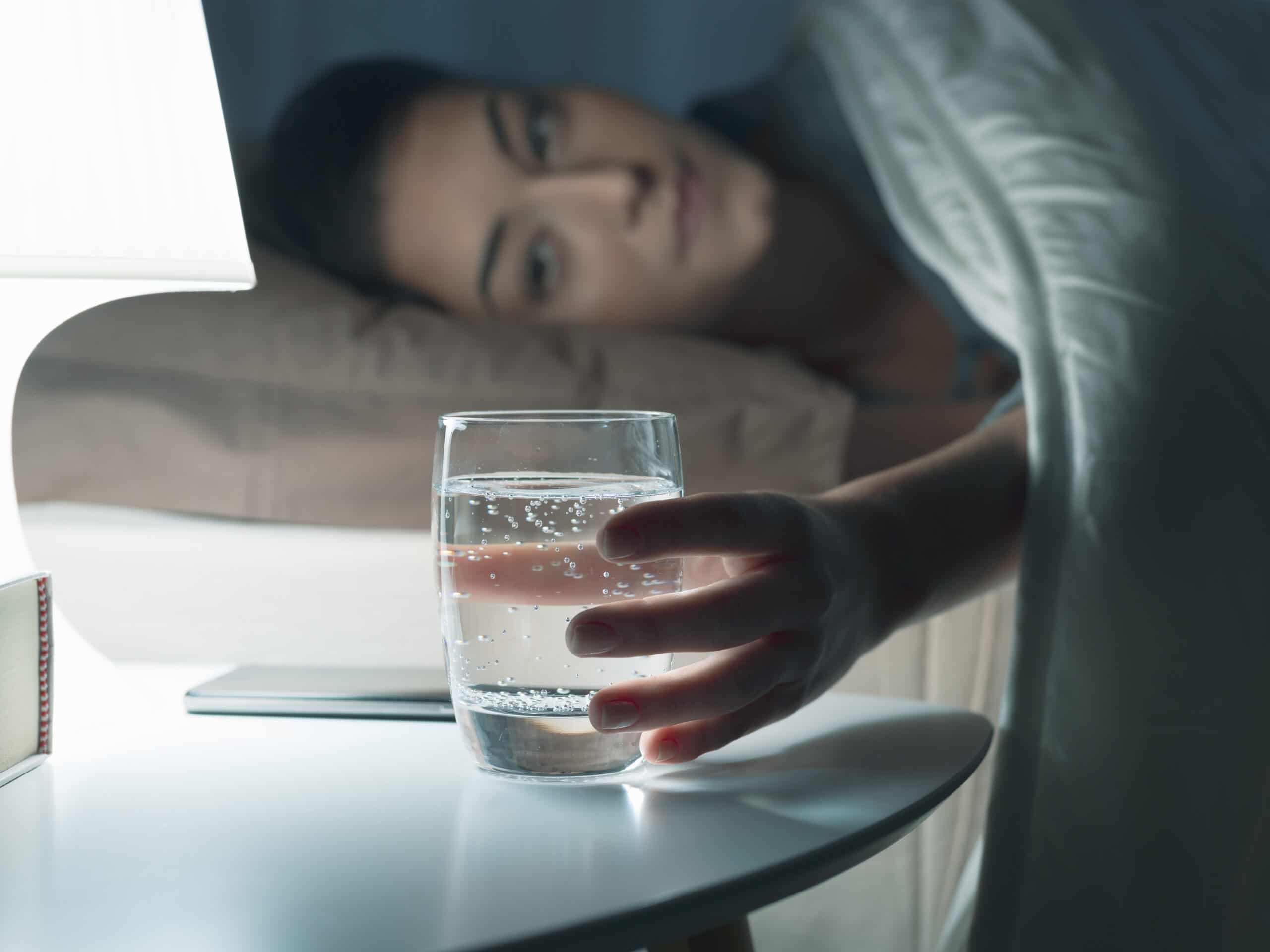 Пить воду перед сном